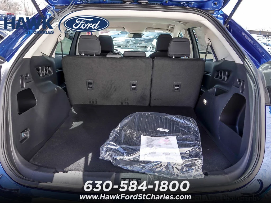 New 2024 Atlas Blue Metallic Ford SE image 15