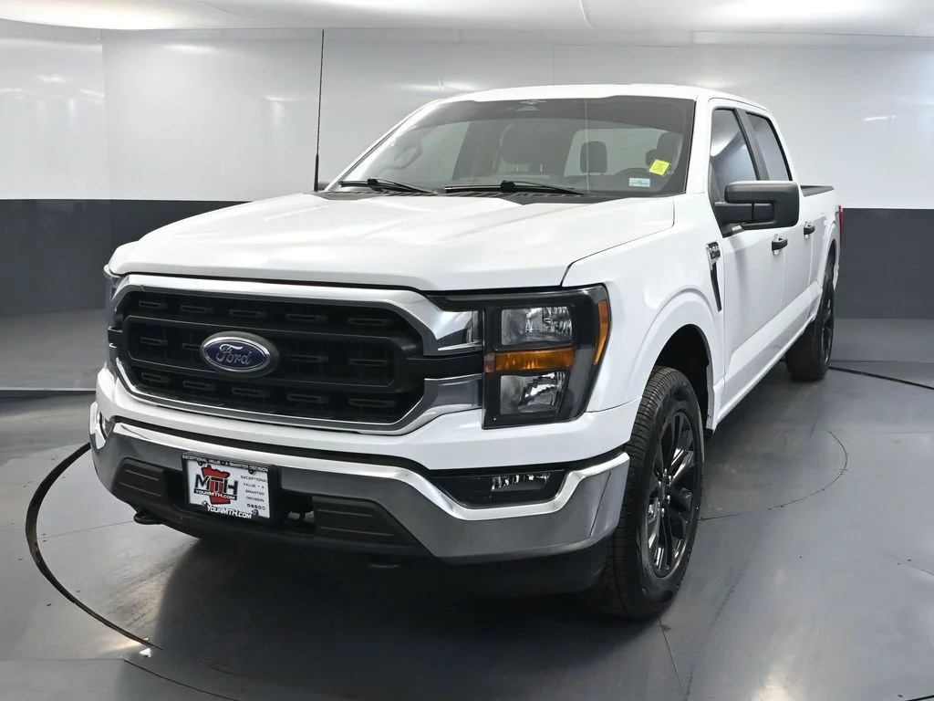 Used 2023 White Ford XLT image 11