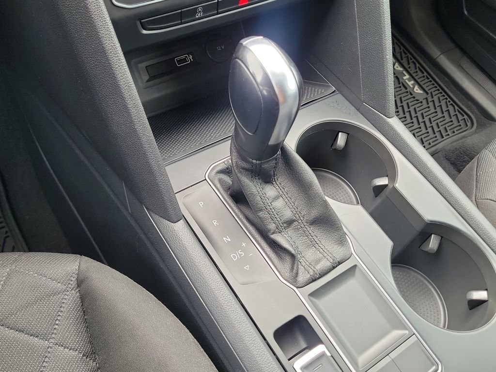 Used 2019 Gray Volkswagen 2.0T S image 33