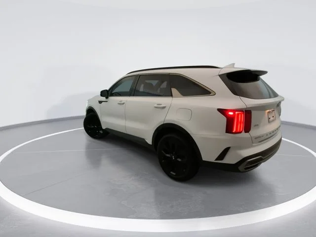 Used 2021 White Kia SX image 4