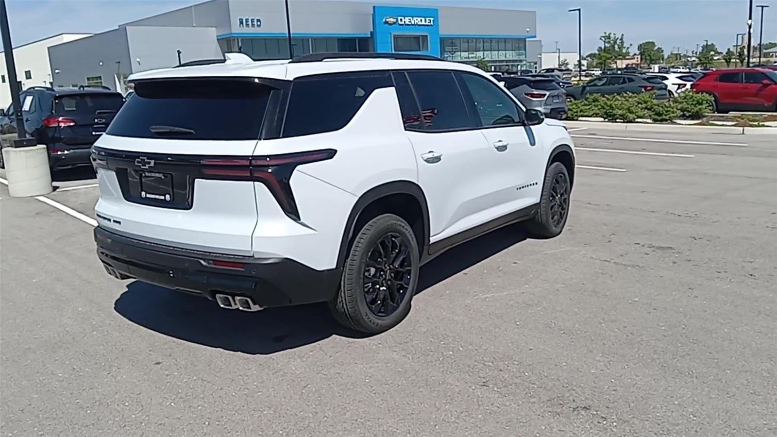 2026 Chevrolet Traverse LT - Photo 8