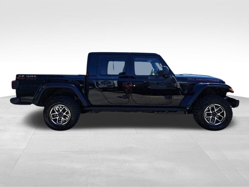 New 2026 Black Clearcoat Jeep Rubicon X image 6