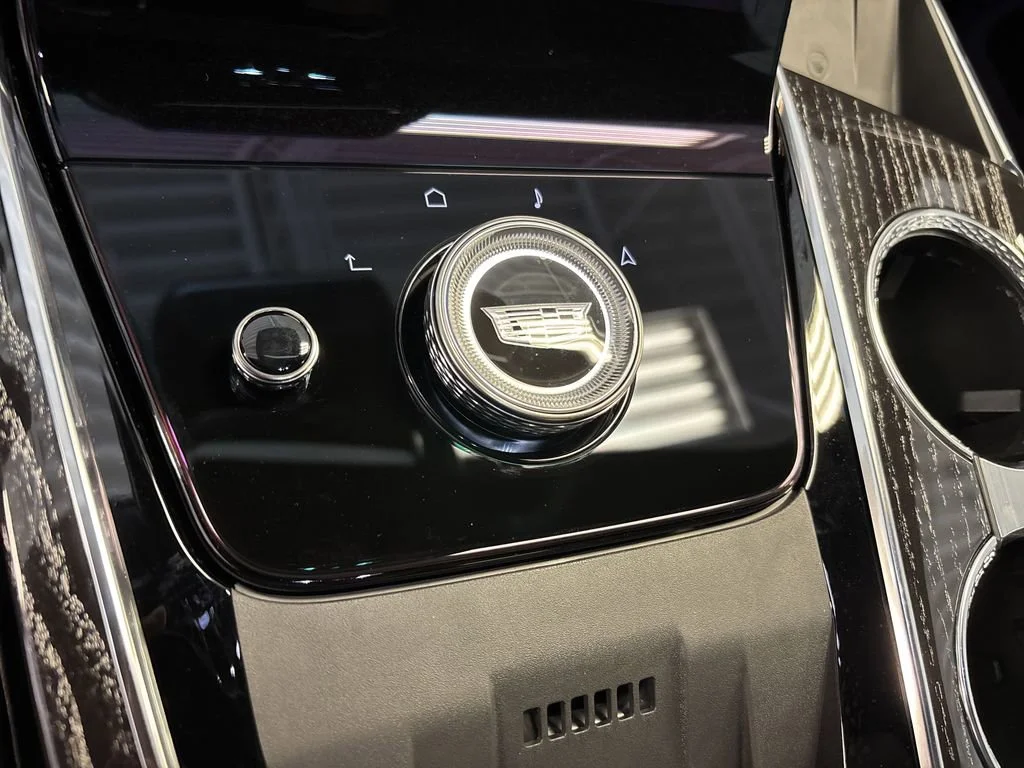 2025 Cadillac Escalade IQ Luxury 1 - Photo 40