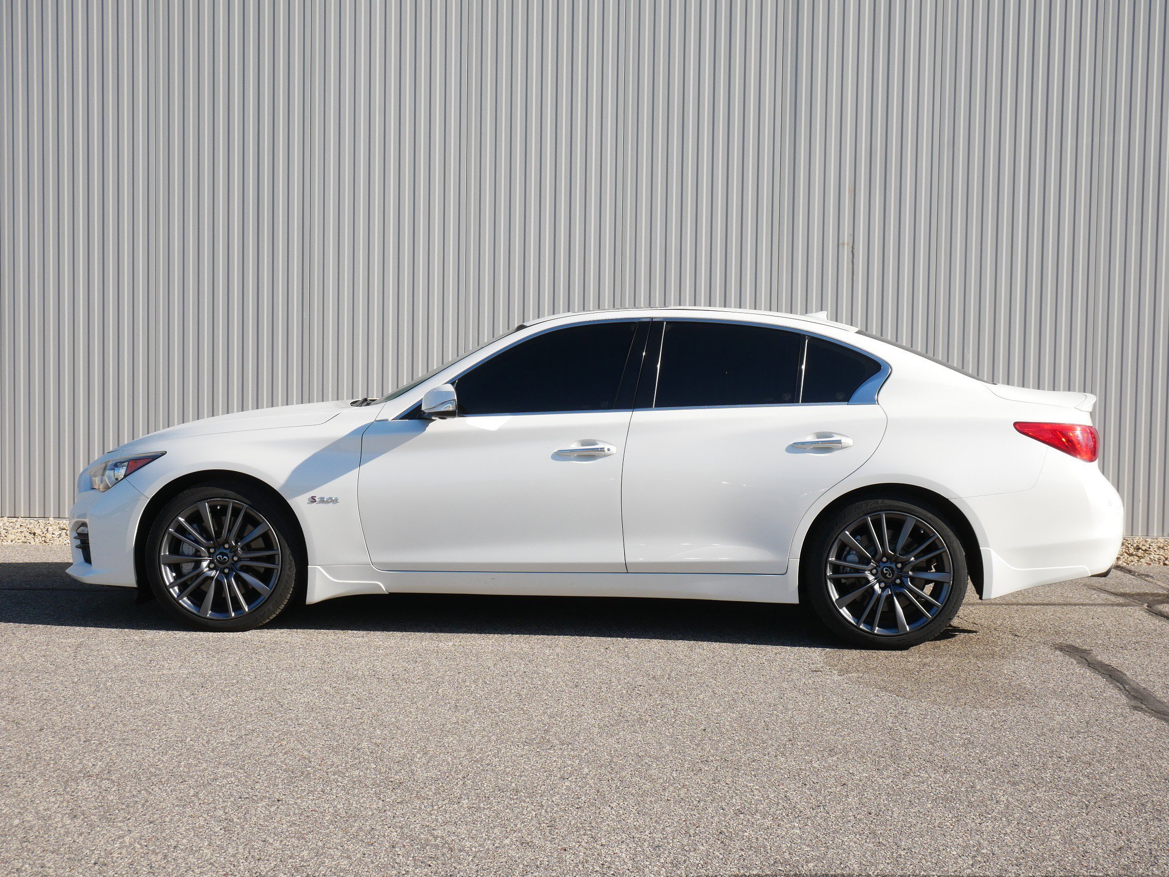 Used 2016 INFINITI Q50 Red Sport with VIN JN1FV7AR0GM451310 for sale in Hastings, Minnesota