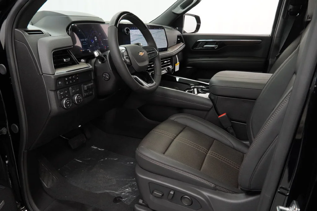 New 2026 Black Chevrolet High Country image 10