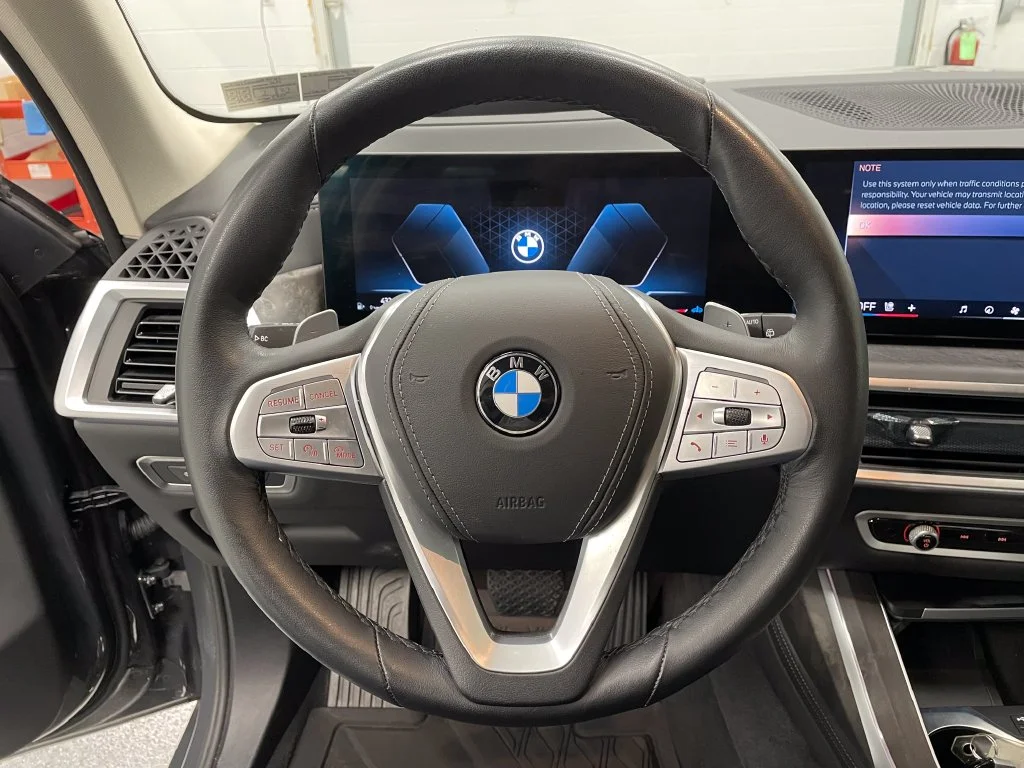 Used 2026 Gray Metallic BMW xDrive40i image 7