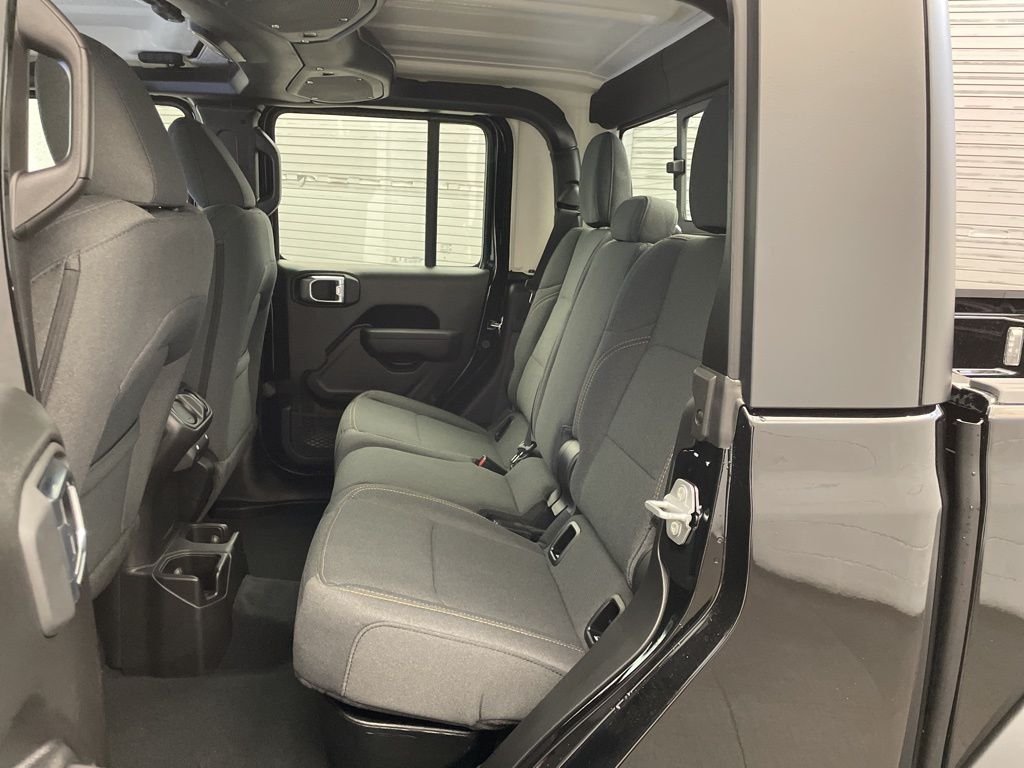 New 2026 Black Clear-Coat Exterior Paint Jeep Sport image 15