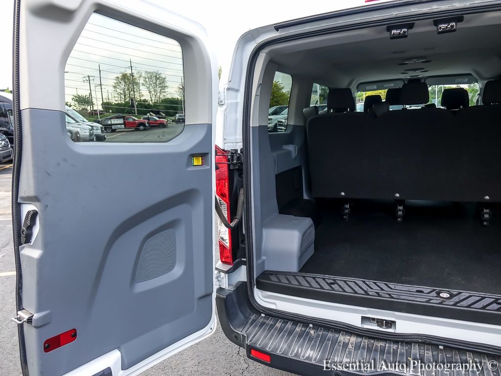 Used 2018 Oxford White Ford XL image 19
