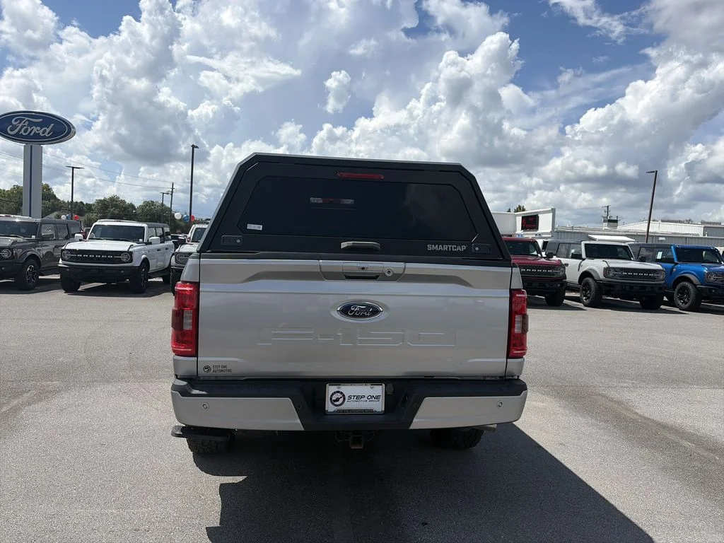 Used 2023 Silver Ford XLT image 6