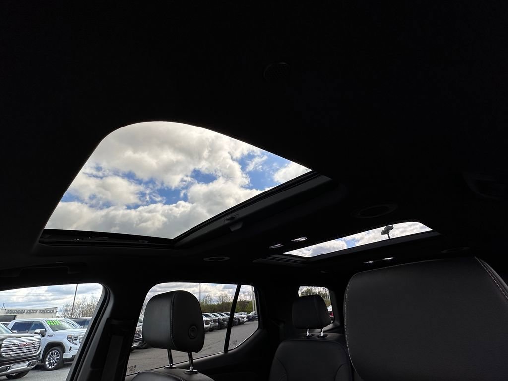 Used 2023 Northsky Blue Metallic Chevrolet LT Leather image 40