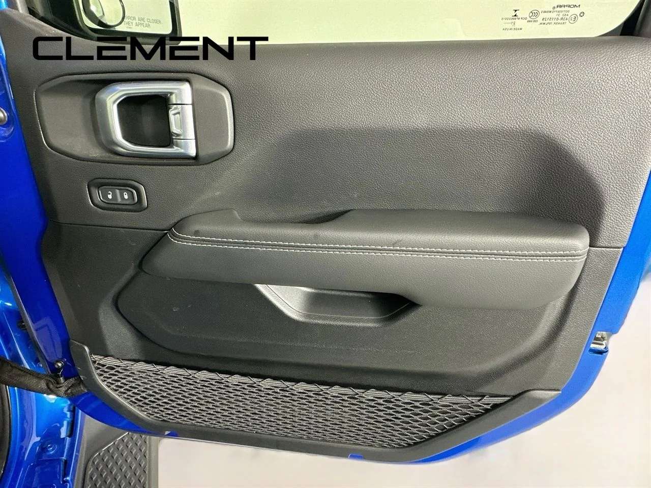 Used 2021 Hydro Blue Pearlcoat Jeep Overland image 31