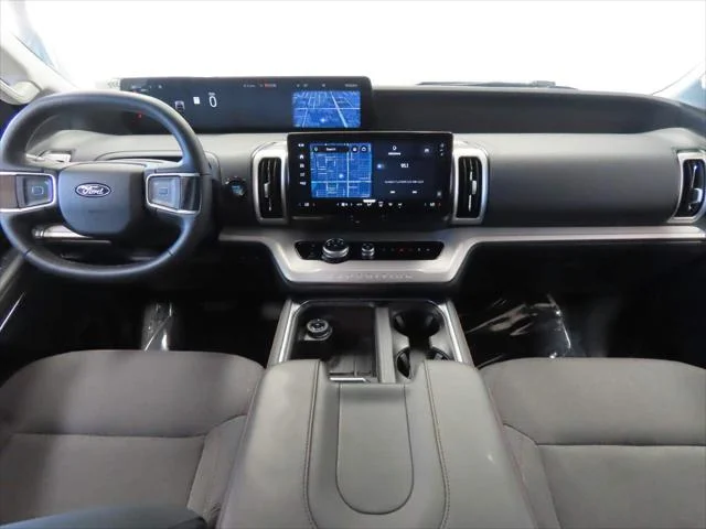 2025 Ford Expedition Active - Photo 13
