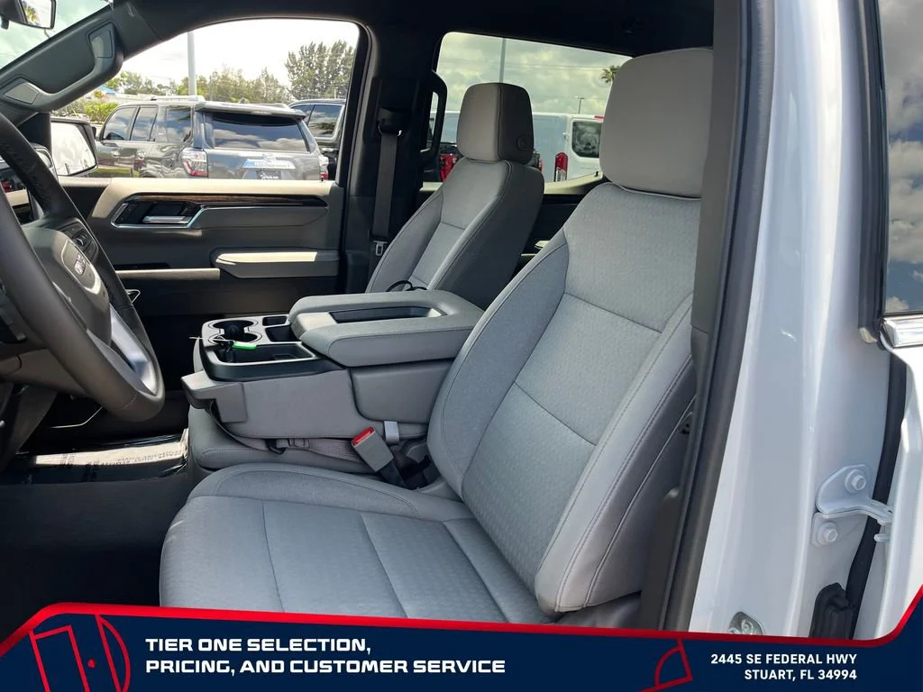 New 2026 Summit White GMC SLE image 13