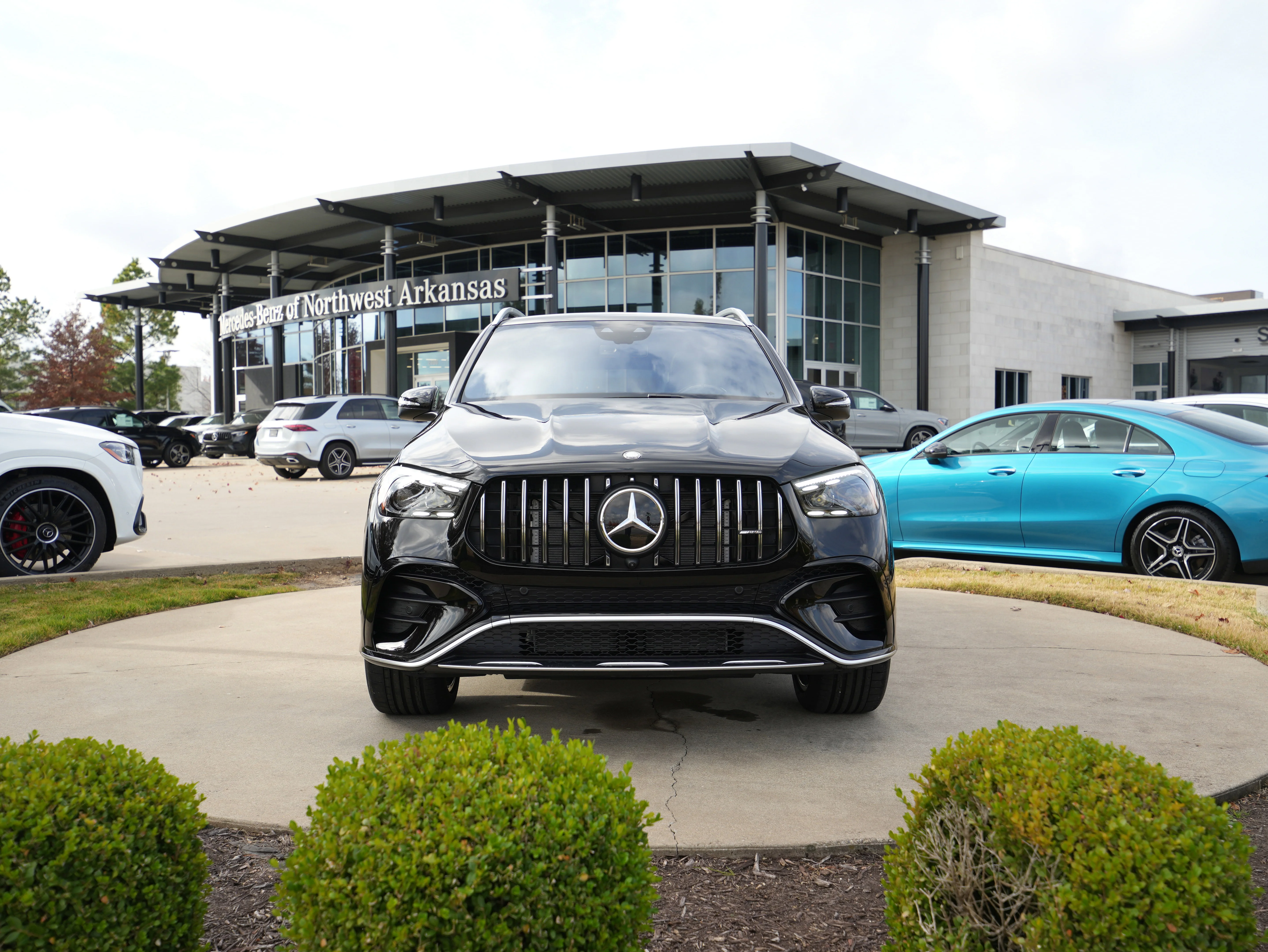 New 2026 OBSIDIAN BLACK Mercedes-Benz AMG® GLE 53 image 2