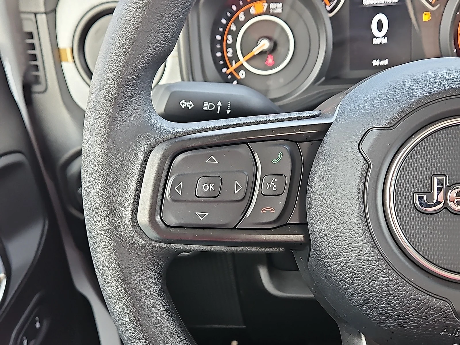 New 2026 Bright White Jeep 4-DOOR SPORT image 15