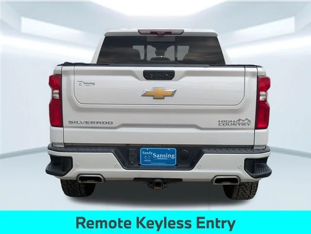 Used 2023 Beige Chevrolet High Country image 5