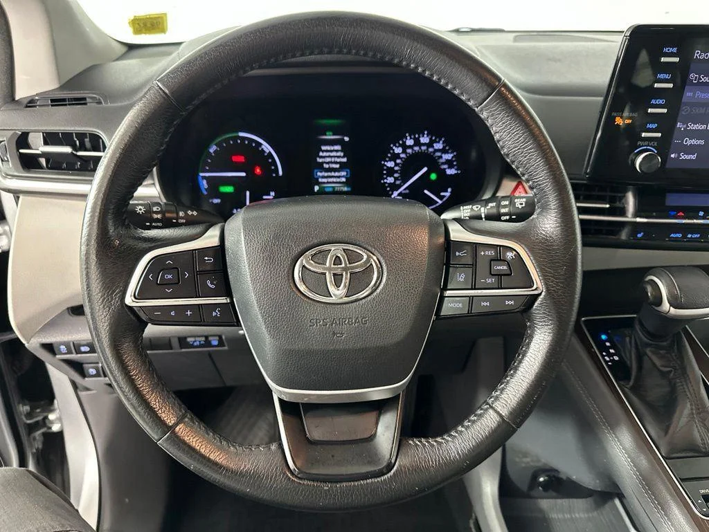 Used 2021 Celestial Silver Metallic Toyota XLE image 11