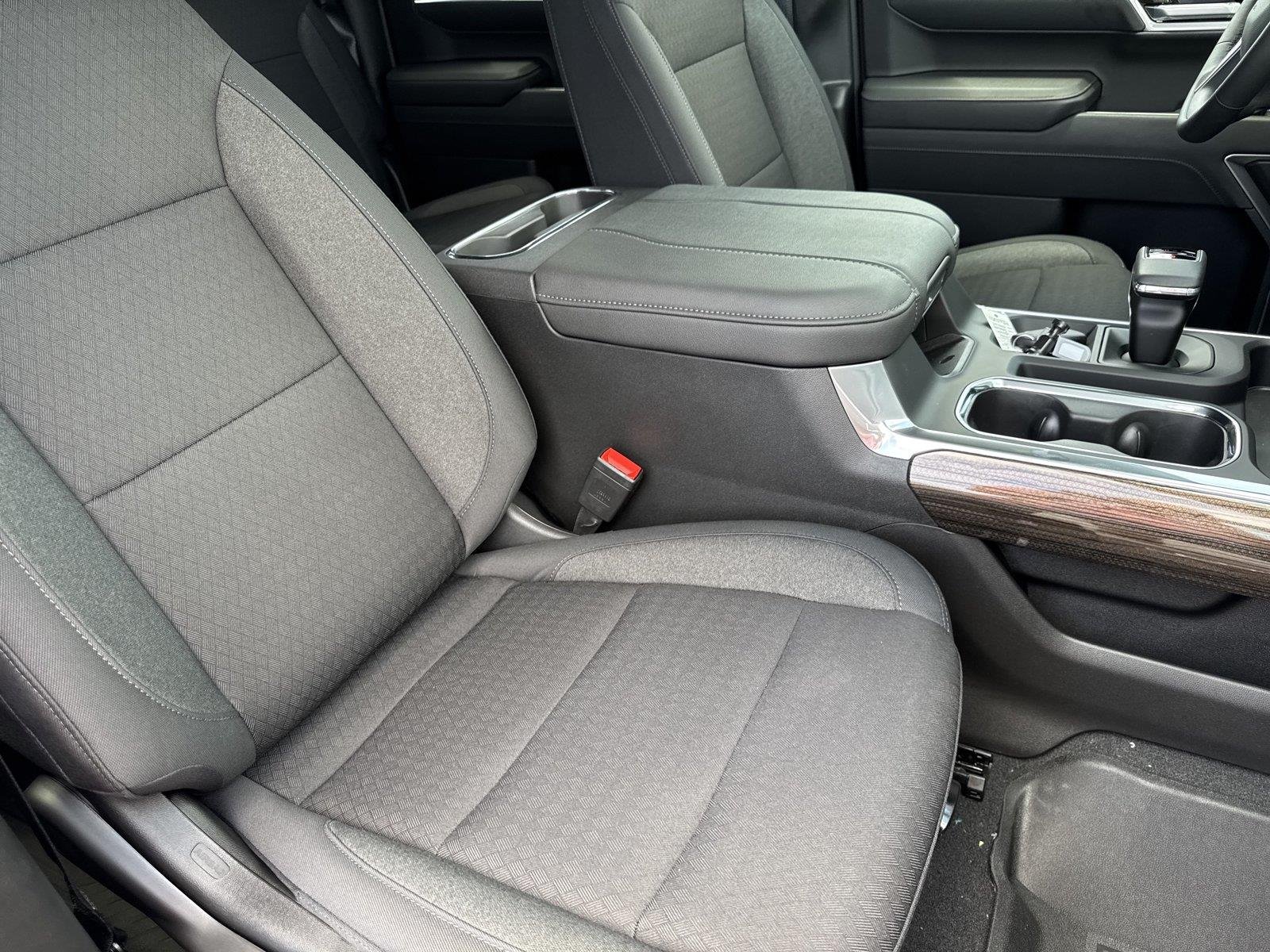 New 2026 Sterling Gray Metallic Chevrolet LT image 34