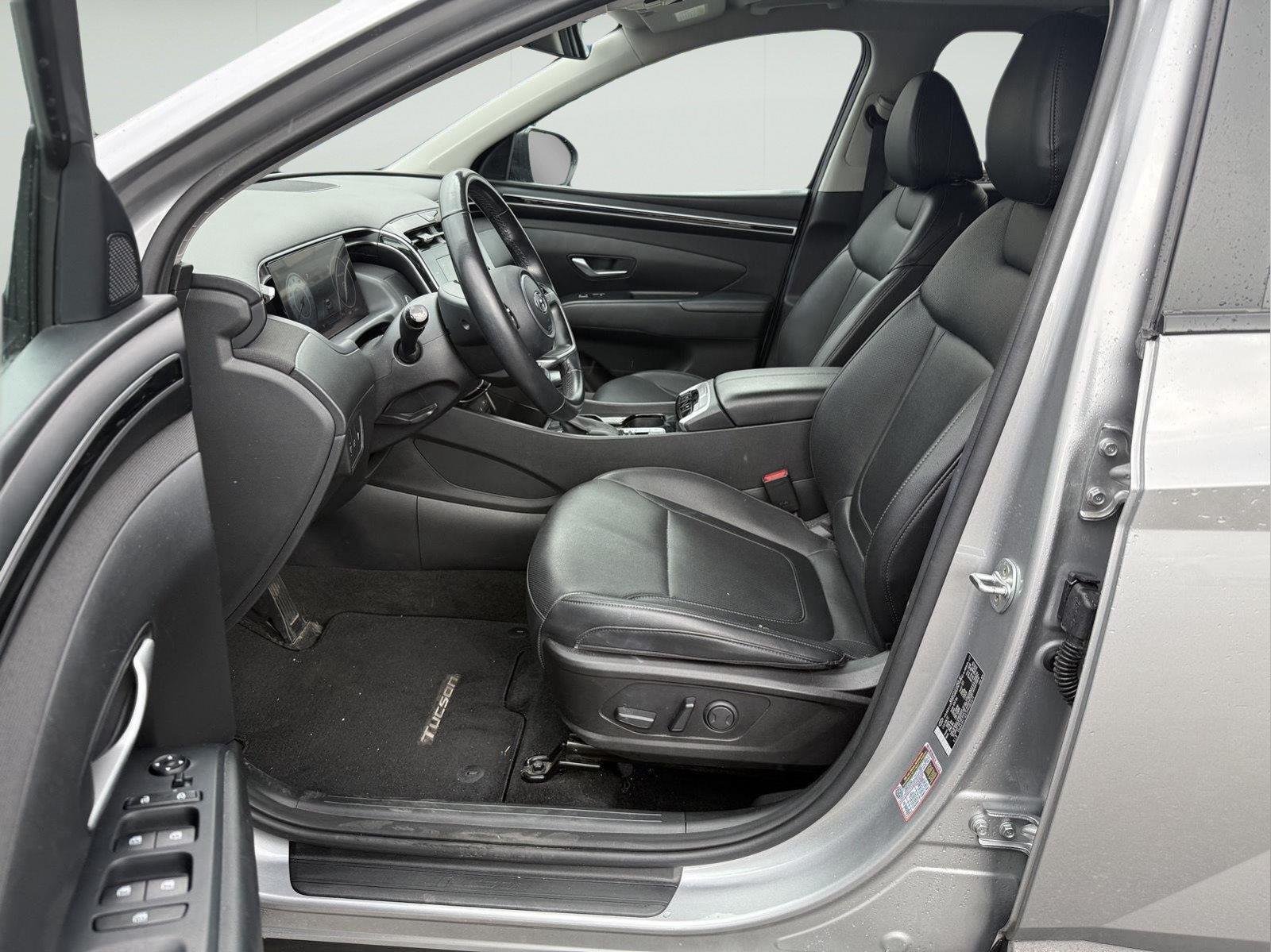 Used 2023 Shimmering Silver Hyundai SEL image 9