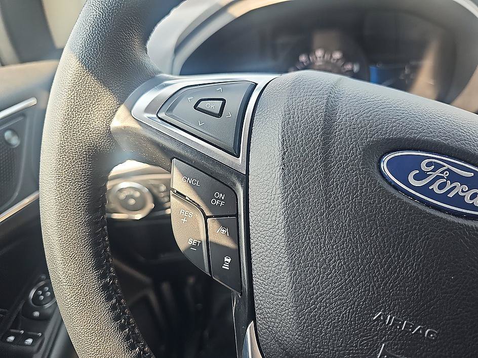 Used 2023 Silver Metallic Ford Titanium image 23