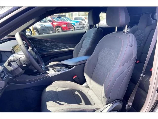 New 2026 Diamond Black Crystal Pearlcoat Dodge R/T image 8