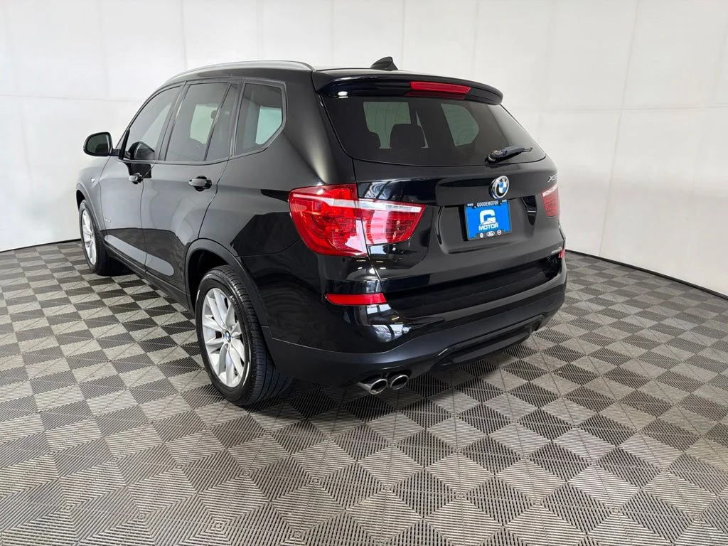 Used 2017 Black BMW xDrive28i image 5