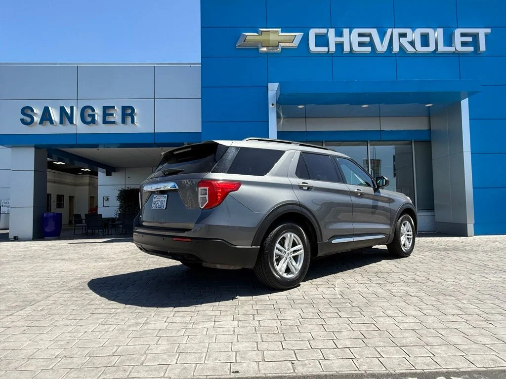 Used 2023 Gray Ford XLT image 8