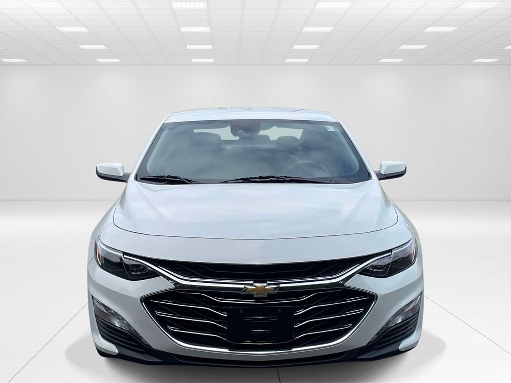 Used 2024 White Chevrolet LT image 2