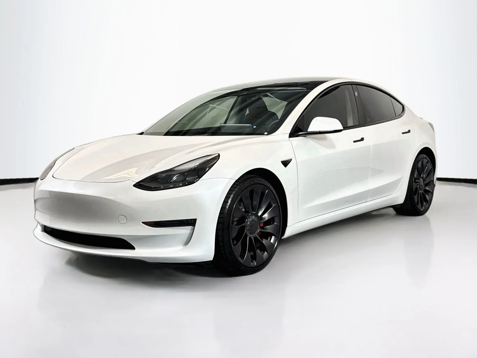 Used 2023 Pearl White Multi-Coat Tesla Performance image 1