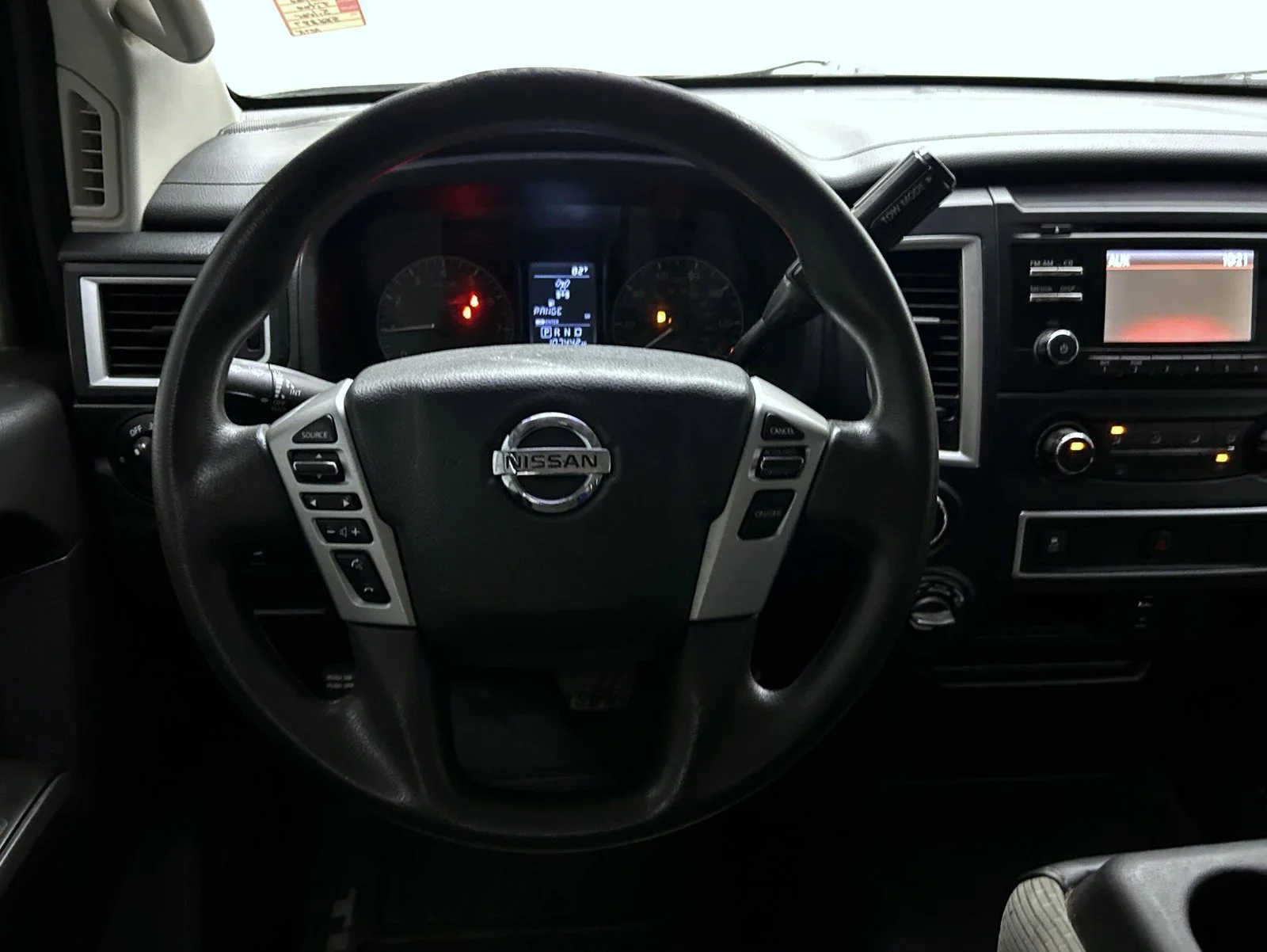 Used 2017 Silver Nissan S image 13