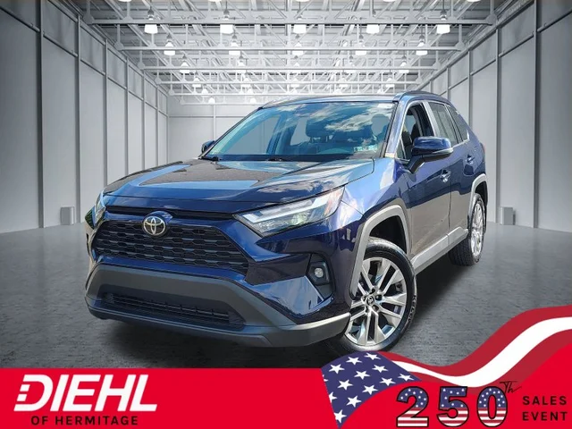 2022 Toyota RAV4 XLE Premium