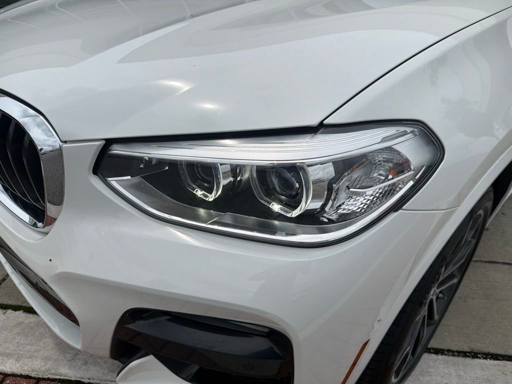 Used 2020 White BMW sDrive30i image 12