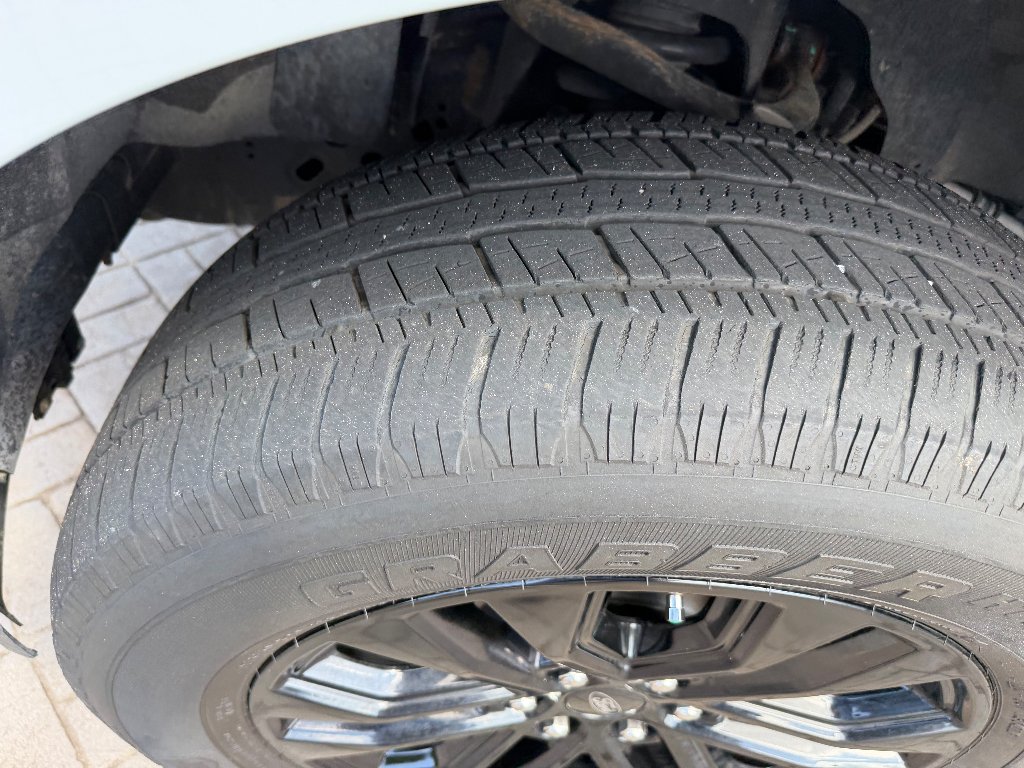 Used 2024 Gray Ford XLT image 15