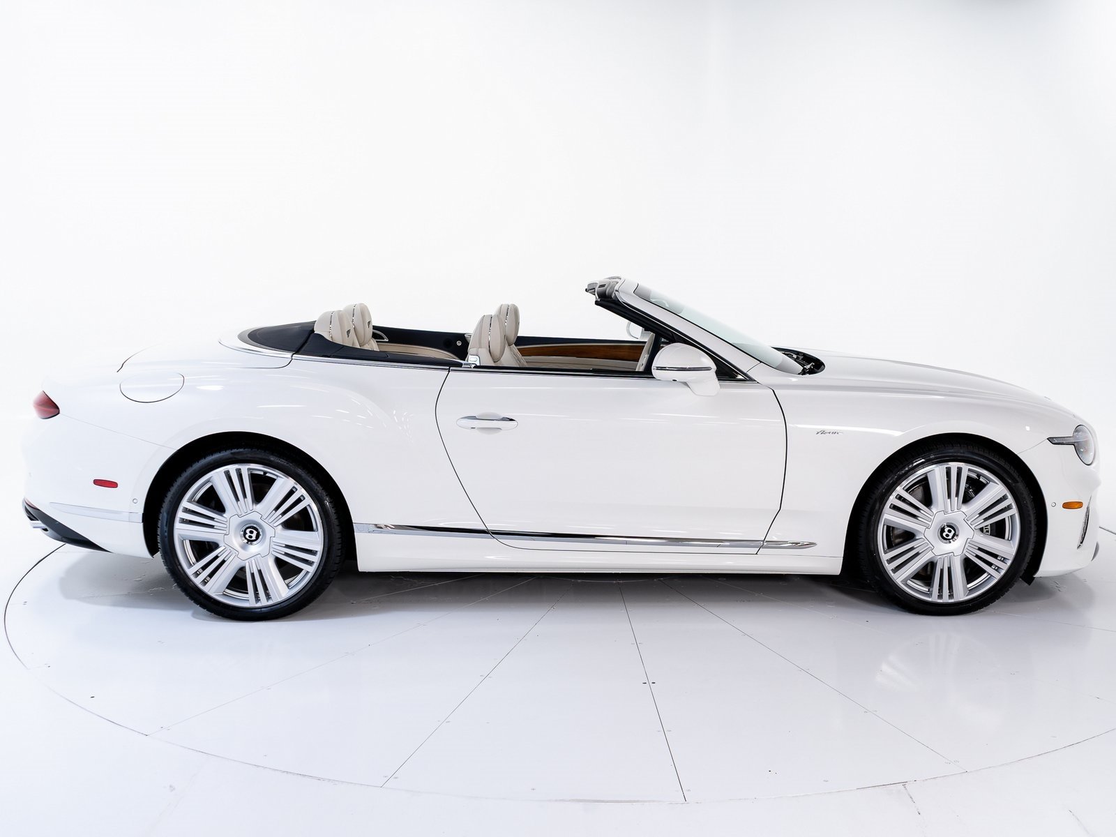 2026 Bentley Continental GTC Azure photo 2