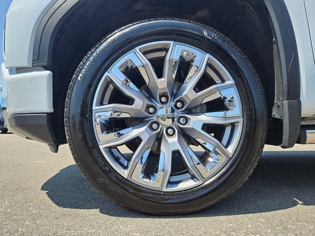 Certified Used 2026 Glacier White Tricoat GMC Denali image 16