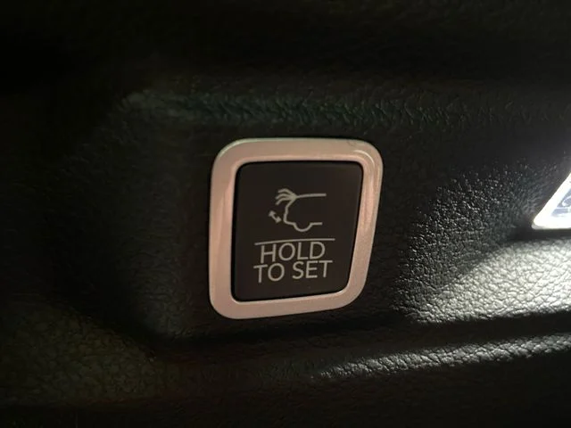 New 2026 White Jeep Laredo image 20