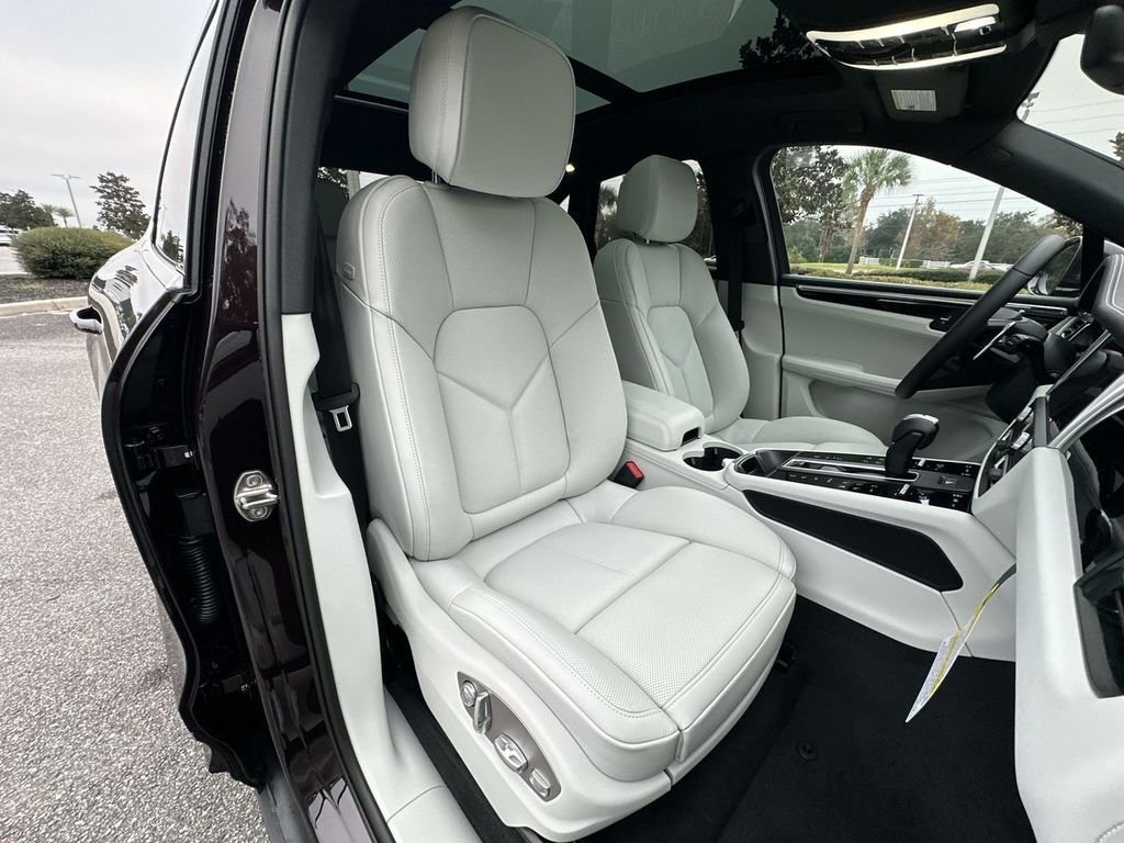 Used 2026  Porsche S image 21