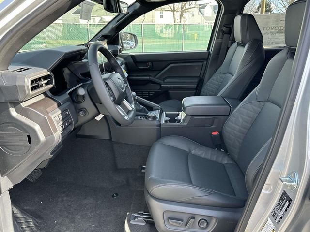 2026 Toyota 4Runner TRD Off-Road Premium - Photo 17