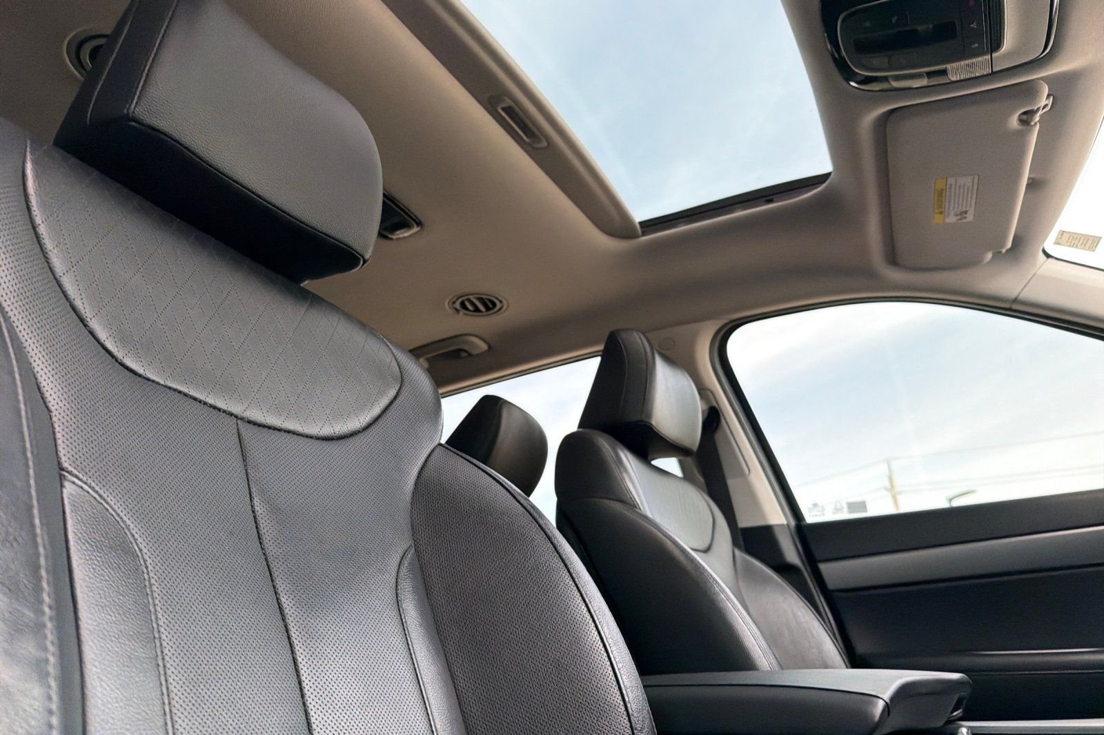 Used 2020 Black Hyundai SEL image 18