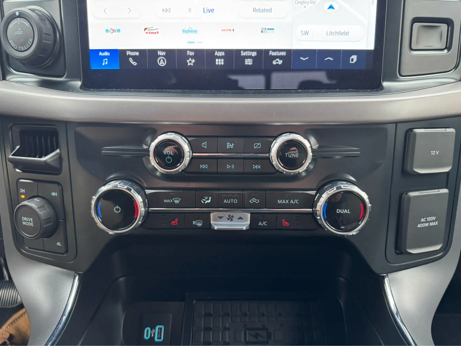 Used 2024 Agate Black Ford XLT image 20