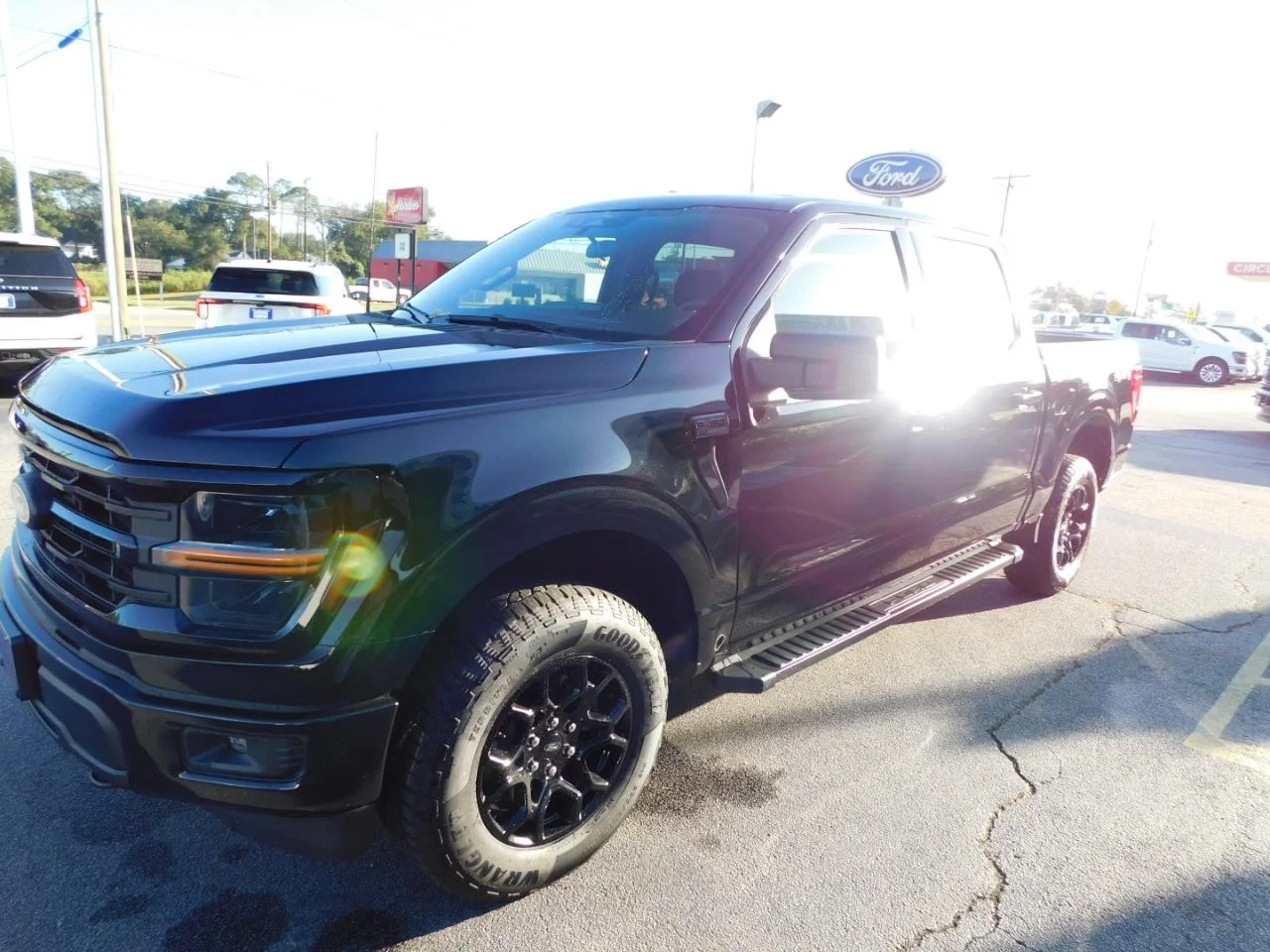 New 2026 Agate Black Metallic Ford XLT image 4