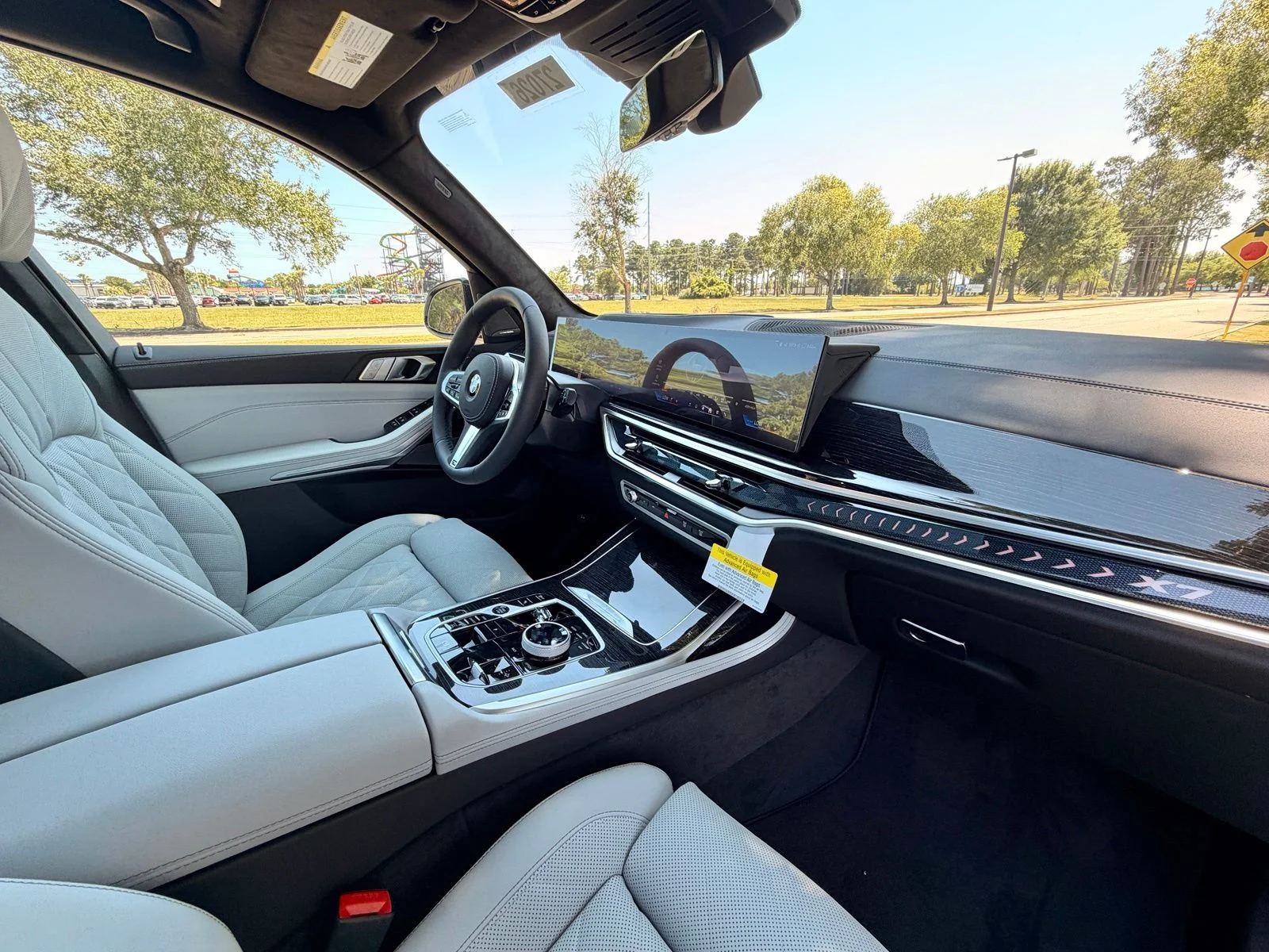 New 2027 Mineral White Metallic BMW xDrive40i image 22