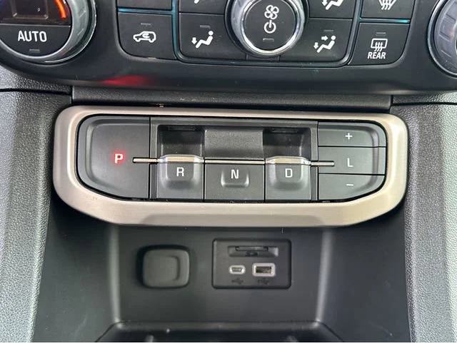 2023 GMC Acadia Denali - Photo 20