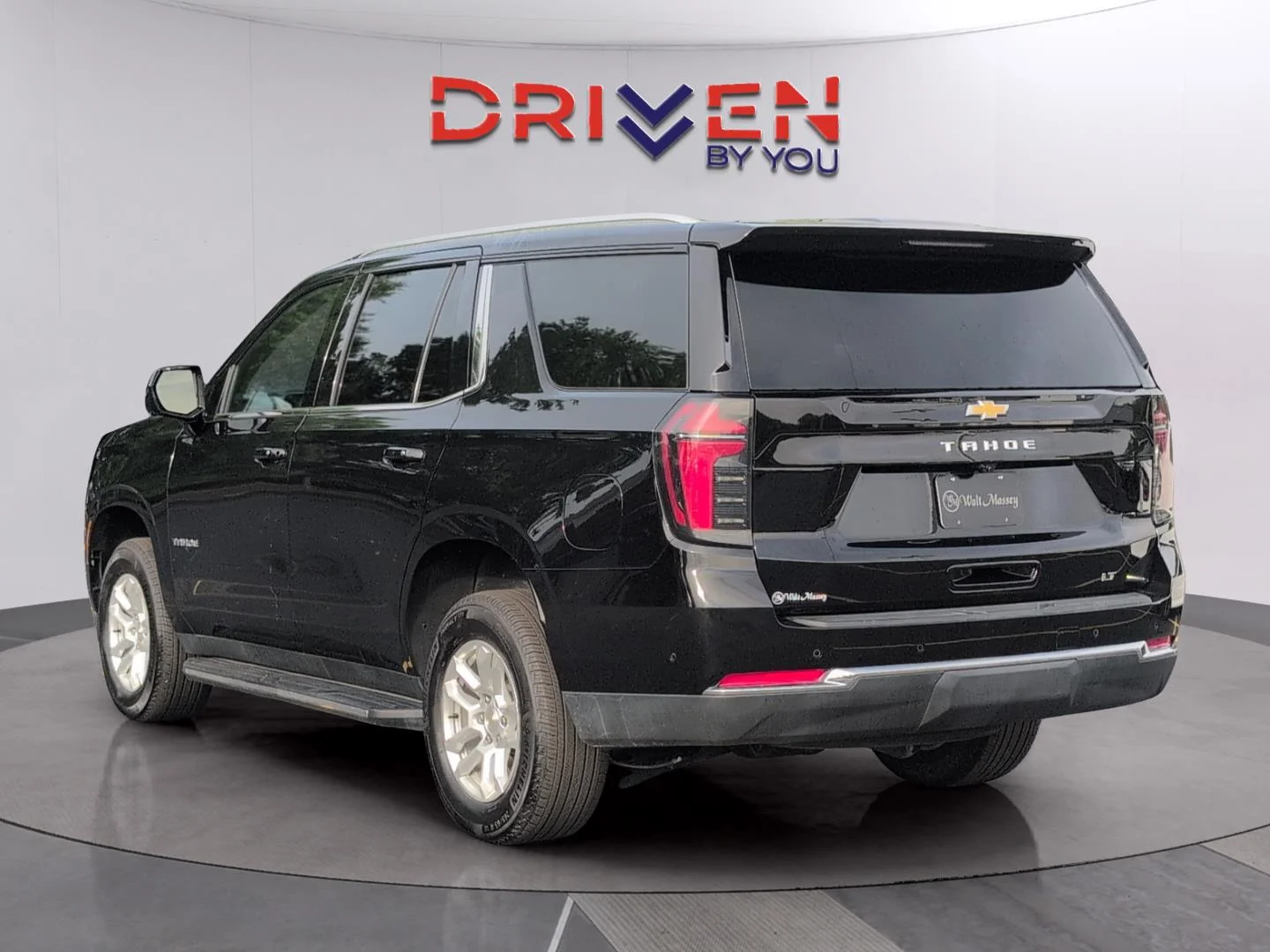 Used 2025 Black Chevrolet LT image 3