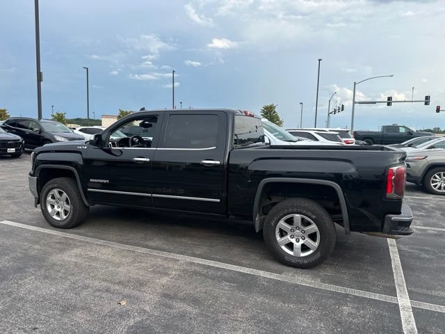Used 2017 ONYX BLACK GMC SLT image 4