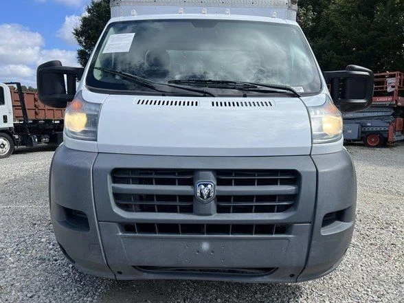 Used 2014 White Ram Base image 31