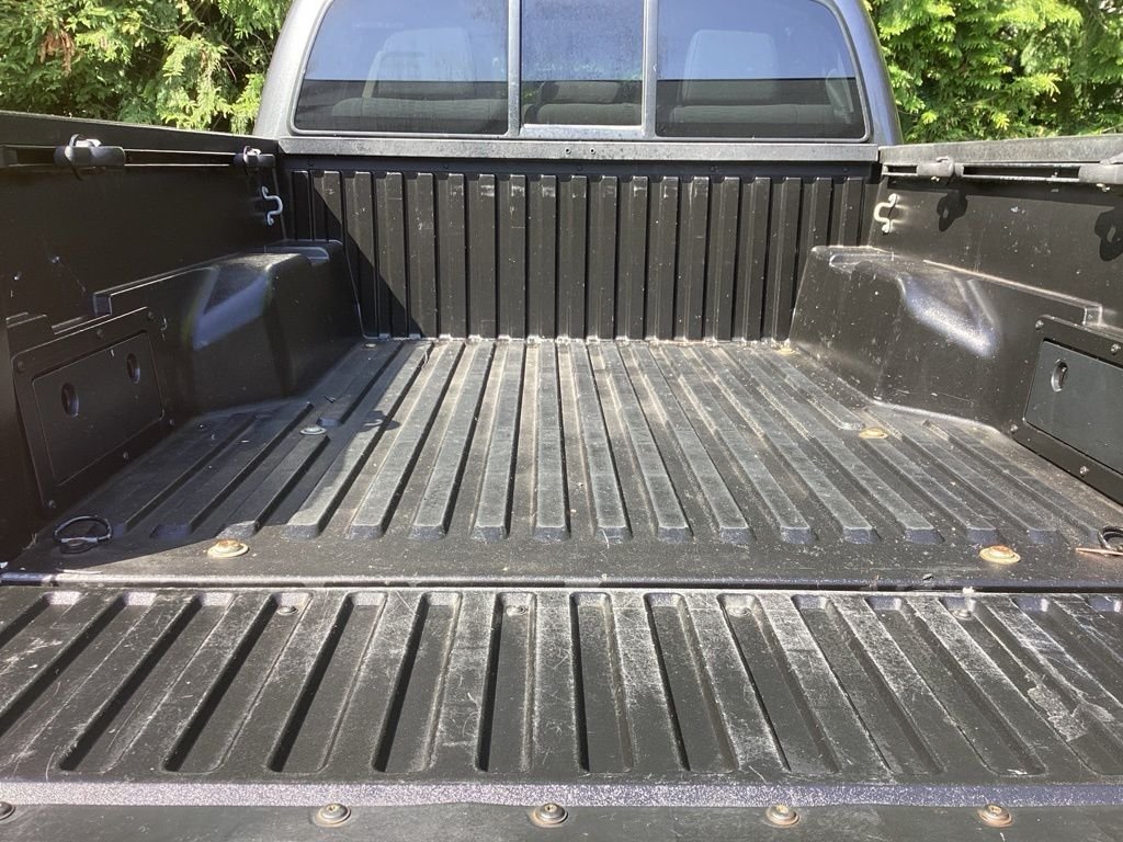 Used 2017 Gray Toyota SR5 image 21