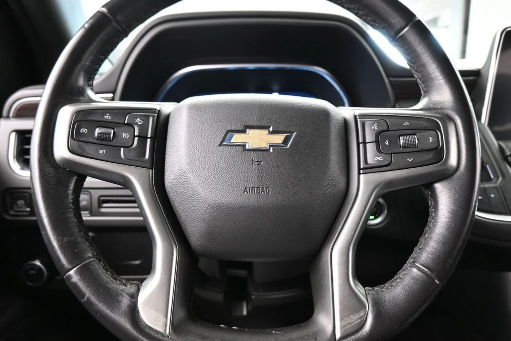 Used 2022 Black Chevrolet LT image 27