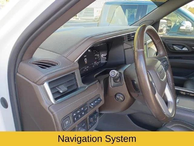 Used 2022 White GMC Denali image 11