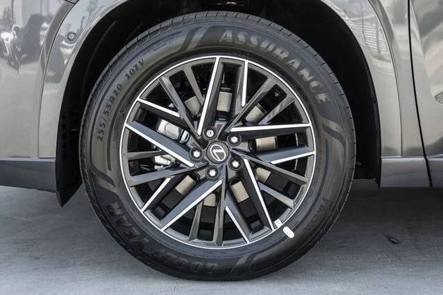 New 2026 Cloudburst Gray Lexus PREMIUM image 10